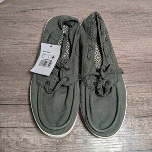 Sanuk Pair O Sail Women's Olive Green Canvas Shoes NWT (Size 8)